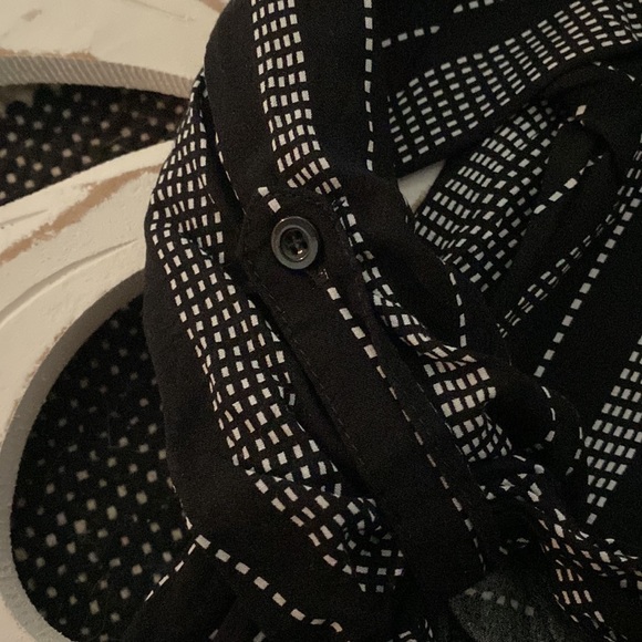 Black and white blouse. Size small from girl krazy. - Picture 7 of 7